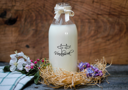 Čerstvé nepasterované mléko